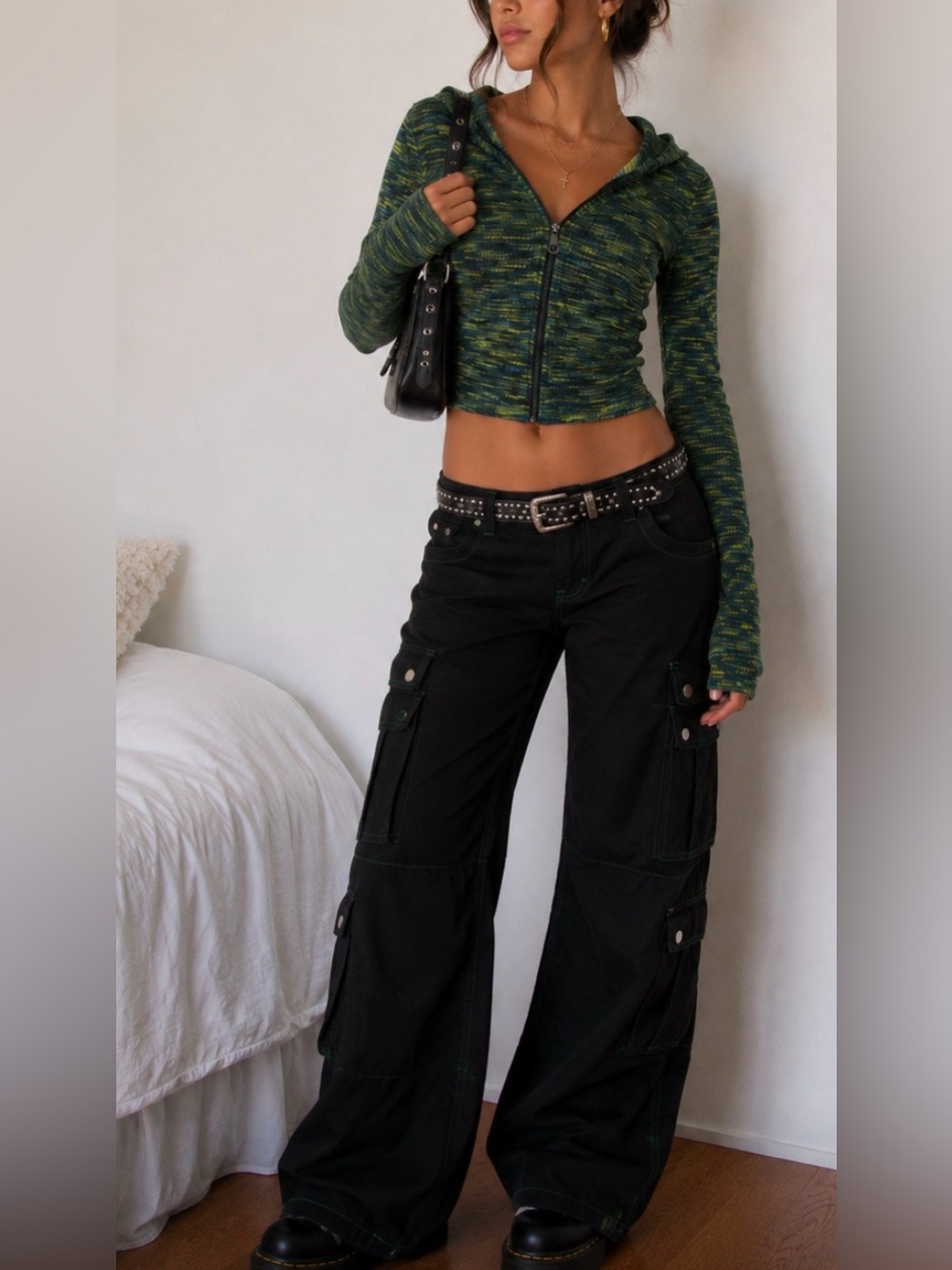 American Eagle Outfitters Green Space-Dye Zip Front Crop Hoodie